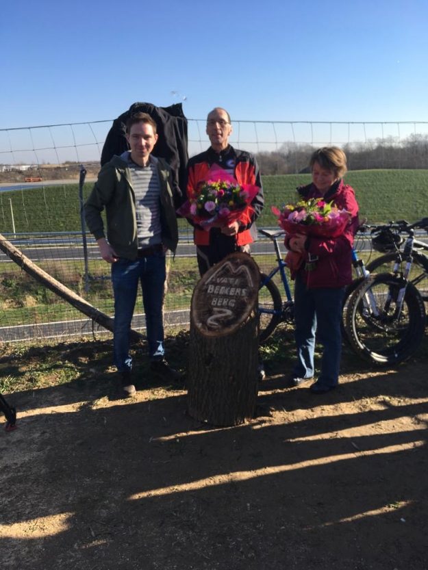 d5136ed9-522b-40f4-aa80-fc532be46d63