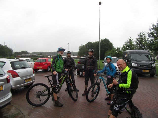 68573357_2196916987103760_5990280137151610880_o